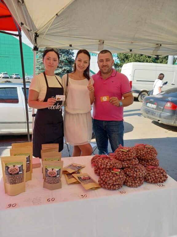 TÂRGUL PRODUCĂTORILOR AUTOHTONI “CĂMARA FEST”